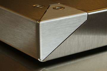 精密钣金折弯弯曲工艺中的决定因素有哪些？-中山乐竟网页版入口-乐竟online(中国)