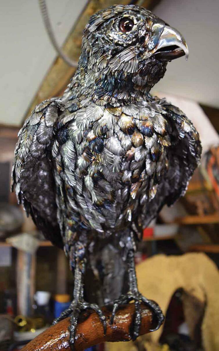 全球钣金新闻-金属制造狂：焊工制作动物的金属钣金-乐竟网页版入口-乐竟online(中国)